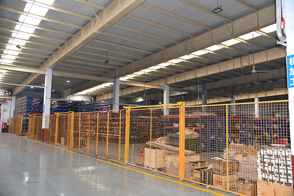  明博电竞手机版（中国）有限公司仓库